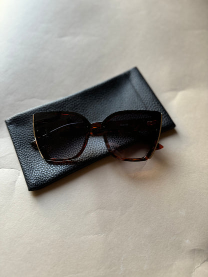 Luna Oversized Sunnies (multiple colors)